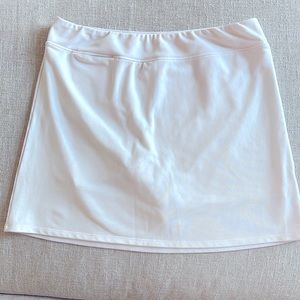 Adidas white golf skort size 10